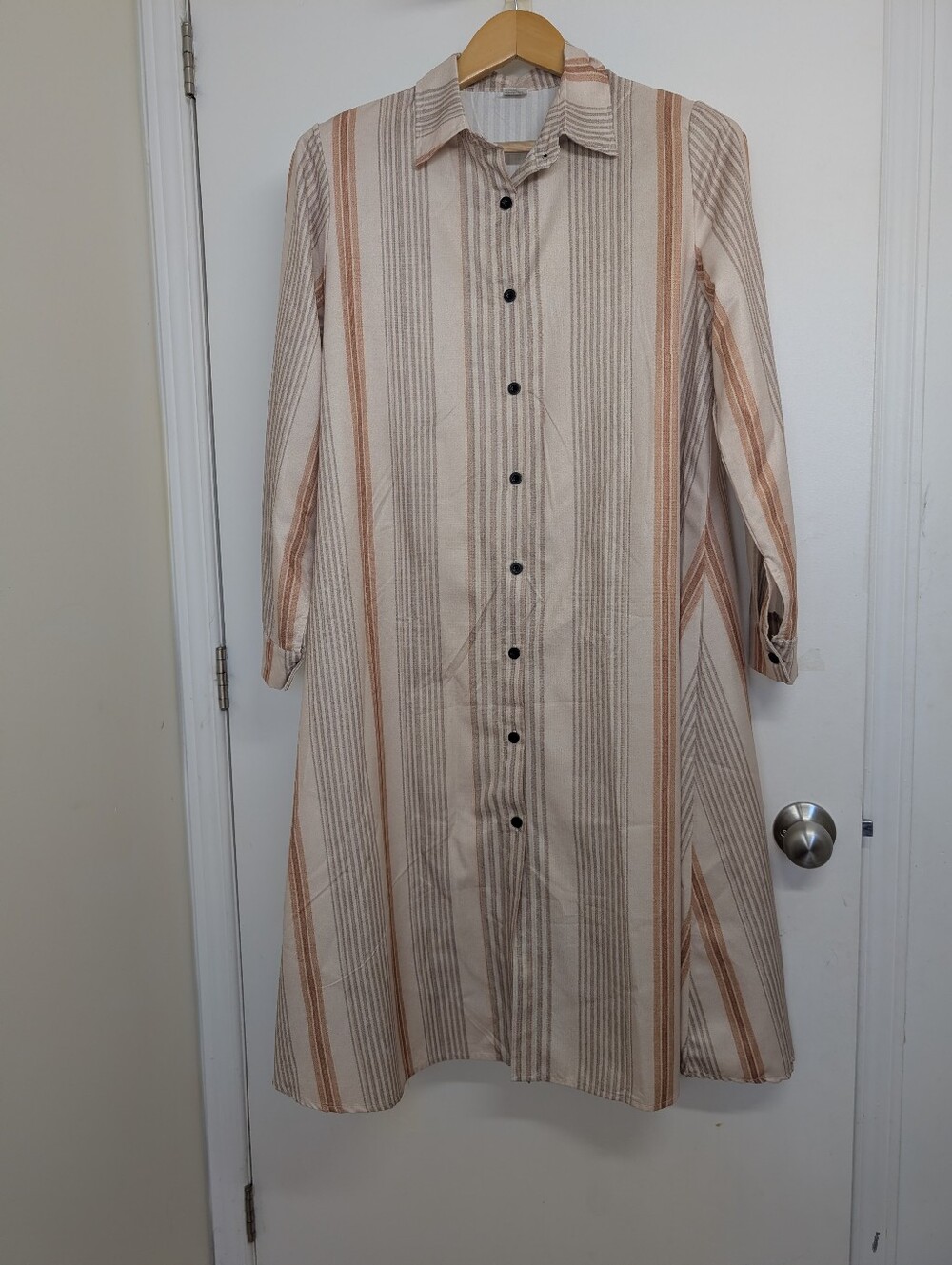 Maternity Shirt Dress – Size Large - Picture 2 of 5